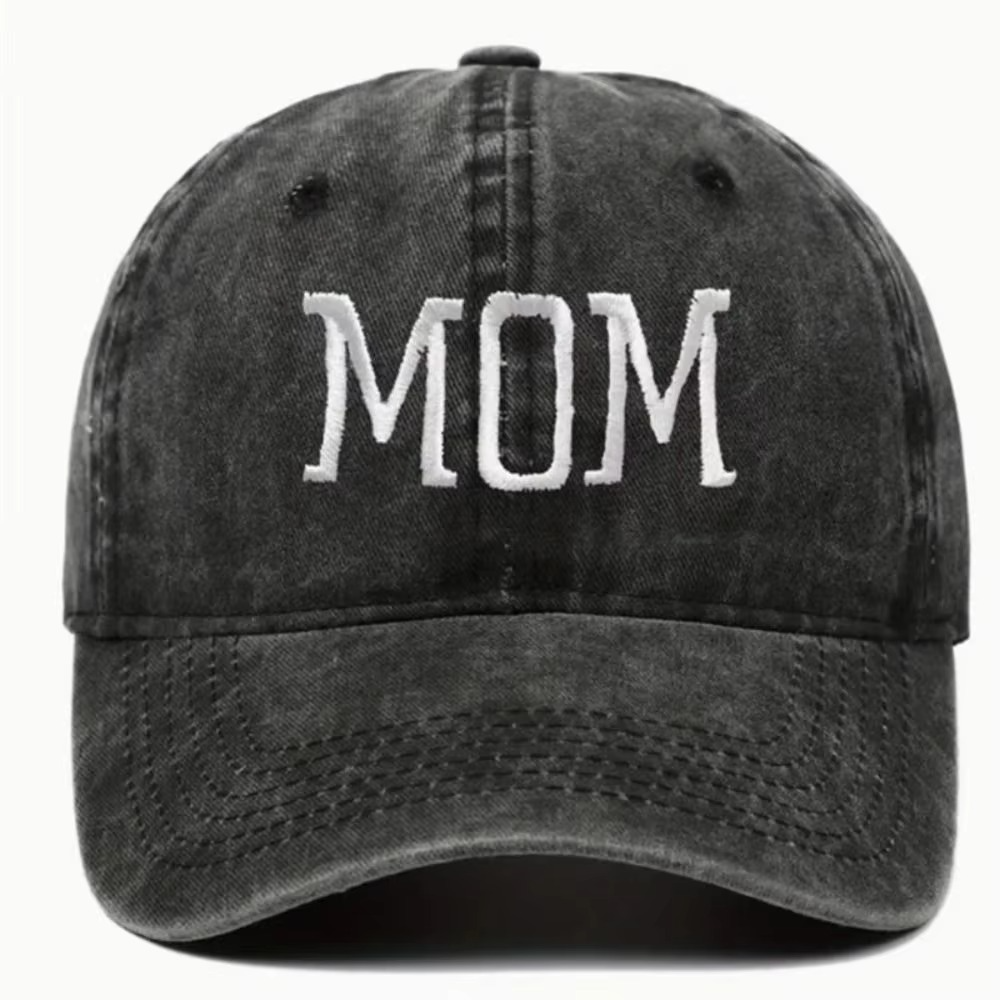 Matching MOM & DAD Snapback Hats Gift Set